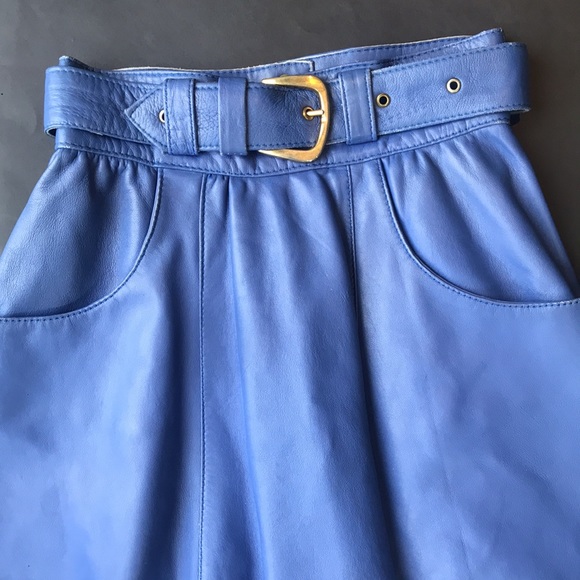 Vintage Faux leather skirt - Picture 2 of 12